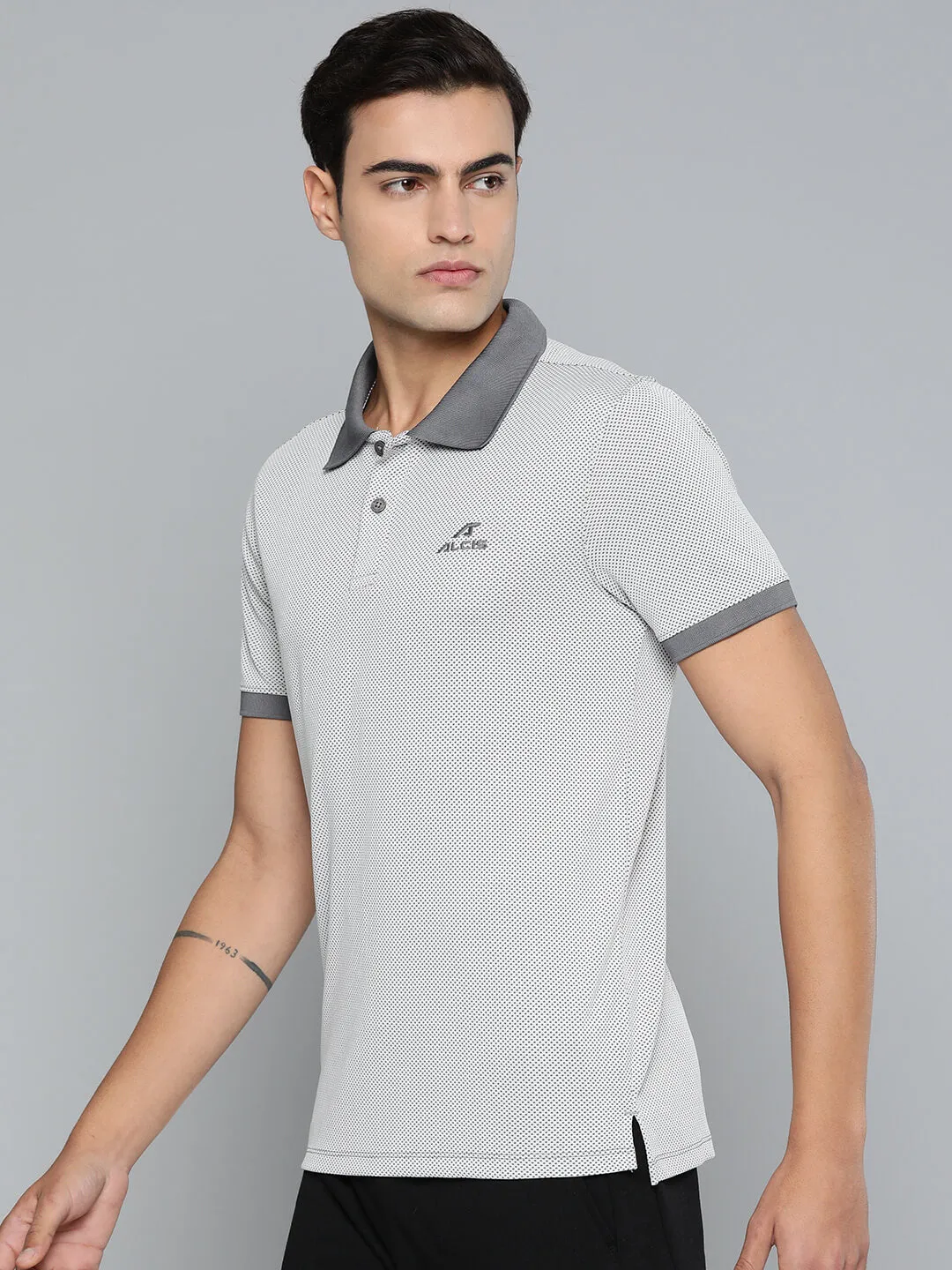 Alcis Men Grey Colourblocked Polo Collar Dry Tech Slim Fit Sports T-shirt