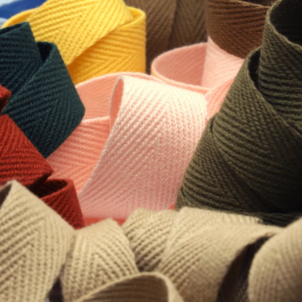 Cotton Herringbone Tape #41 Cherry