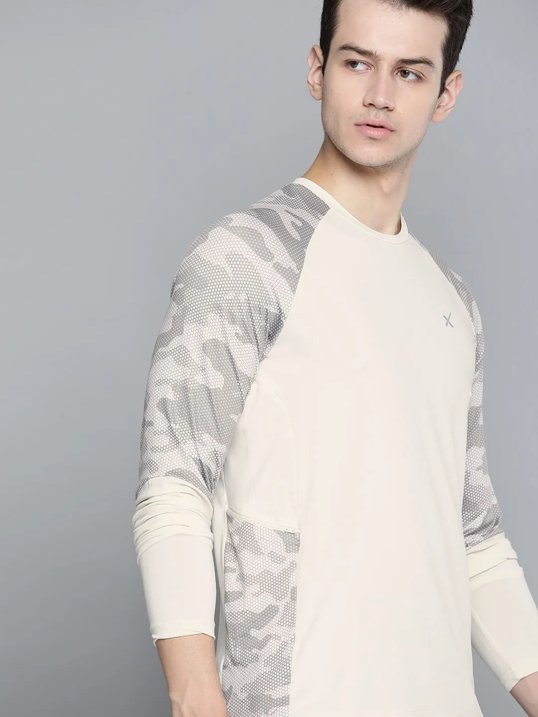 HRX By Hrithik Roshan Men Tofu Camouflage Rapid-Dry Antimicrobial  Running T-shirt