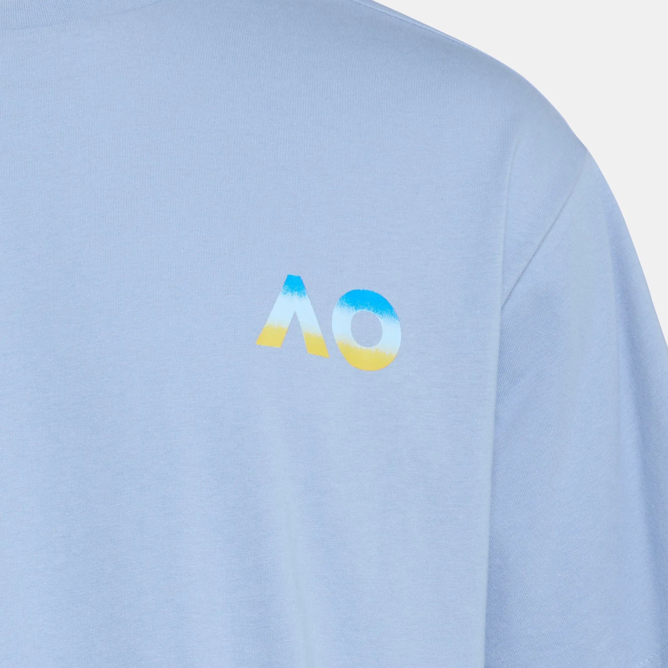 Men's T-Shirt Round Logo Backprint